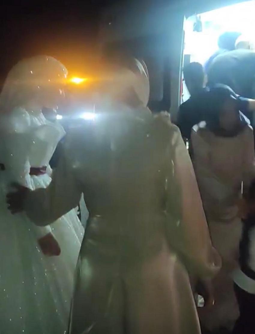 Düğün Konvoyu İneğe Çarptı