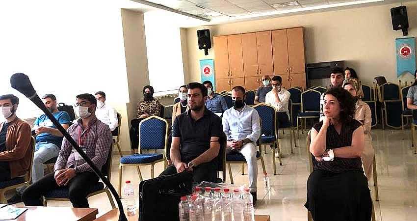 STAJYER AVUKATLARA ‘MAĞDURLA GÖRÜŞME TEKNİKLERİ’ EĞİTİMİ