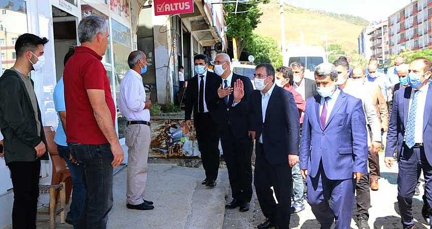 YILMAZ’DAN ESNAFA ZİYARET