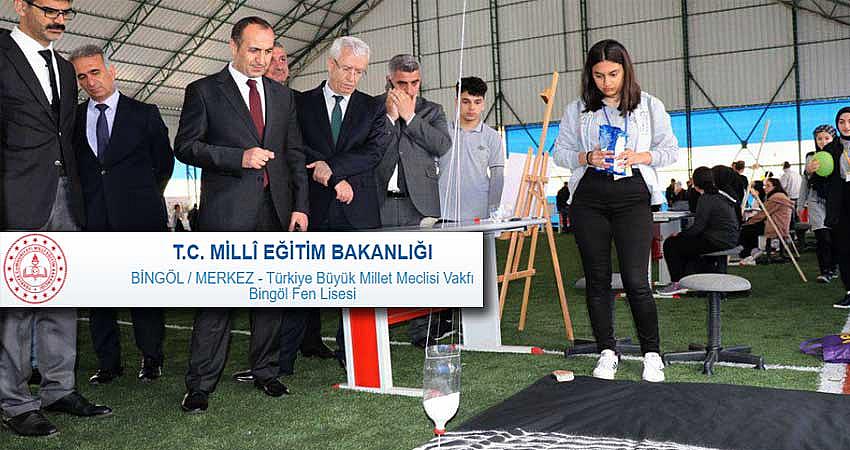 FEN LİSESİNDE BİLİM FUARI AÇILDI