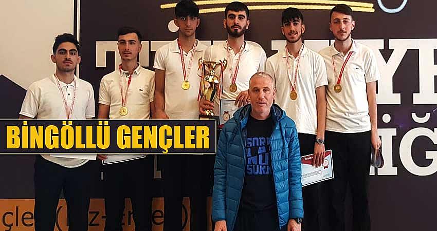 BİNGÖLLÜ GENÇLER TÜRKİYE ŞAMPİYONU