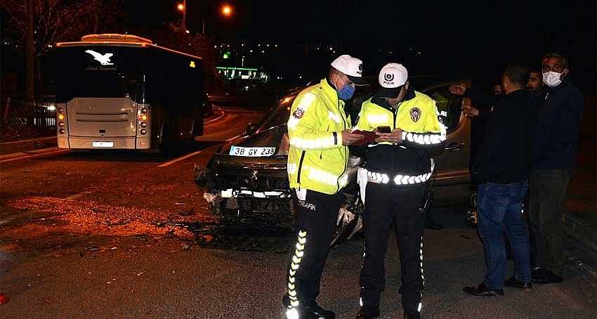 TRAFİK KAZASI: 2 YARALI