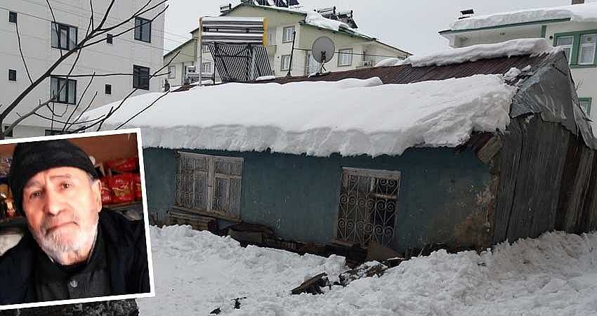 KAR KÜTLELERİ EVİNİN ÜSTÜNE DÜŞÜYOR