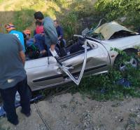 Araç Dereye Yuvarlandı